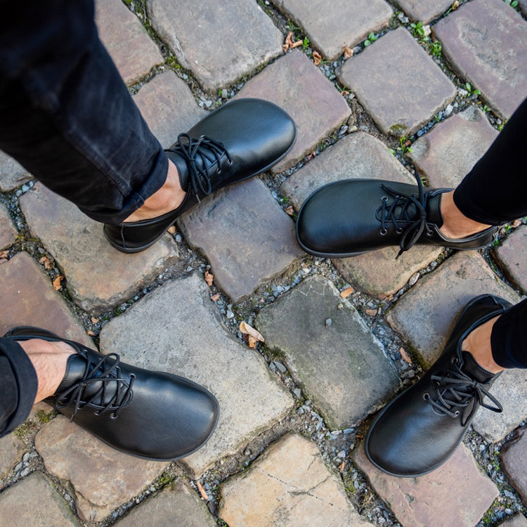 barefoot black dress shoes PEAQ Brogue Black