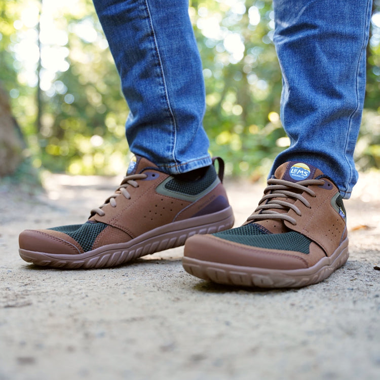 WOODLAND CAMEL TREKKING CASUAL SHOES in Delhi at best price by Jutti palace  - Justdial